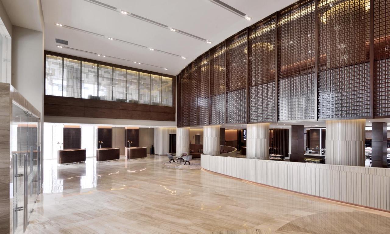 Courtyard By Marriott Raipur Hotell Exteriör bild