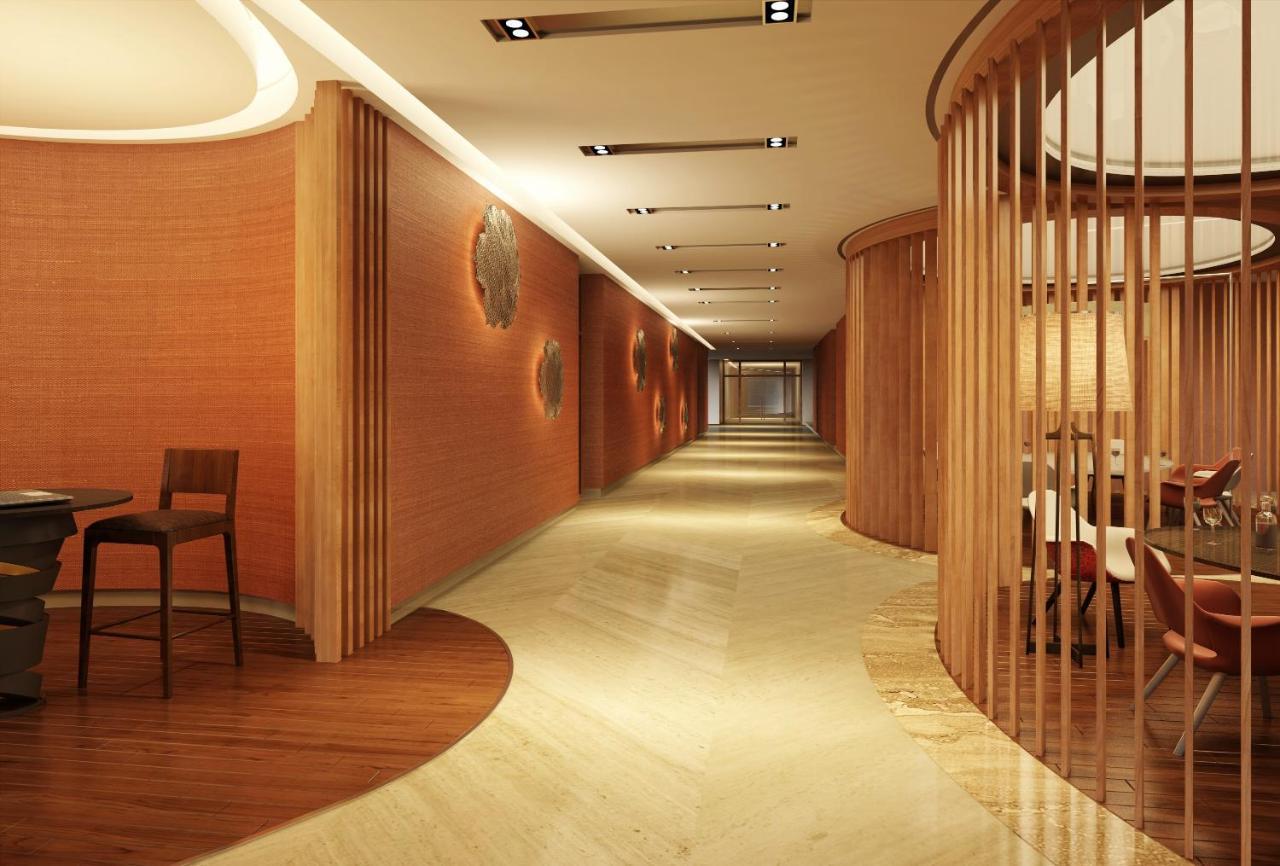 Courtyard By Marriott Raipur Hotell Exteriör bild
